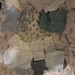 newborn-0-3months sleepsuits/vest