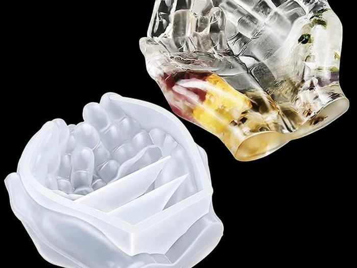 133 Pcs Resin Casting Molds and Tools Set, Jewelry Craft Moulds, Daohexi DIY Silicone Epoxy Resin Mold, for Resin Jewelry and Craft, Resin Craft Making Kit (FREE POSTAGE)