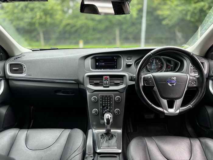 Volvo V40 2014 1.6 Petrol Automatic Sale / Swap