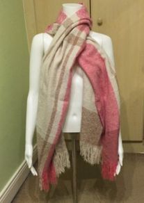 winter scarf- eur 7 each