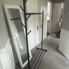 clothes rail