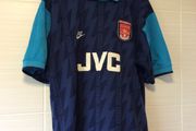 Arsenal Jersey. Official Nike Mens AwayJersey Season 1994/1995.Original From The Time. Not A Modern Day Remake.