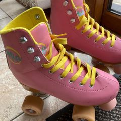 kids roller skates
