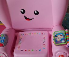 Fisher price laugh and learn chair
