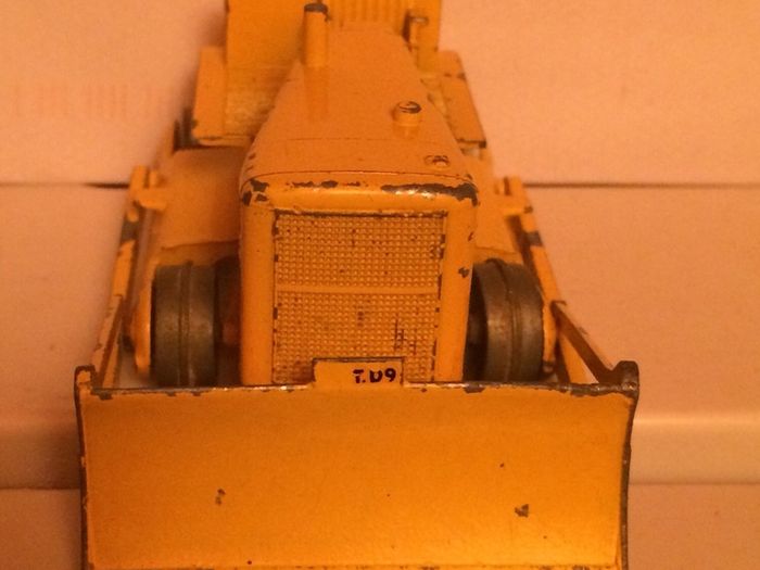 Matchbox Lesney Kingsize Caterpillar bulldozer
