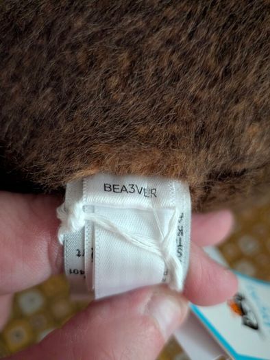 Jellycat Briggs Beaver Canadian Exclusive BNWT