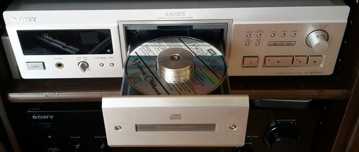 Sonys legendary Audiophile Quality Giant Killer XA20ES CD Player Champagne gold edition check the reviews on this its absolutely outstanding piece of Japanese Hifi Gold