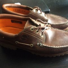 Timberland boat shoes - nearly new condition size UK 8