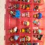 lol bundle, 33 dolls, storage case and display stand. Image 4