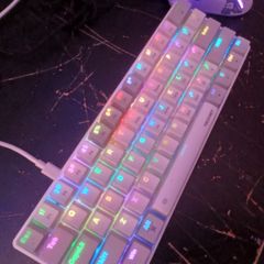 RGB GAMING BUNDLE-Glorius+ Tecknet. perfect mouse+keyboard-mechanical.