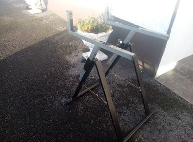 Robust Steel A-Frame Equipment Stand for Mixer, DJ Flight Cases or Keyboard