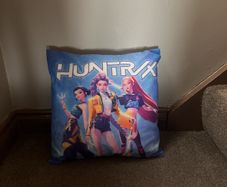 Huntrix cushion