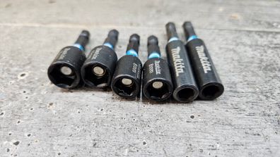 Makita bit holders and nut setters new