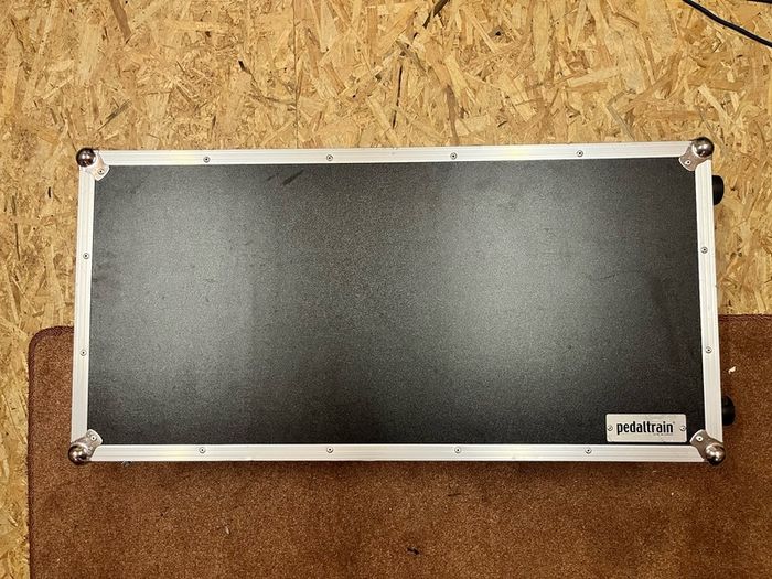 Pedaltrain Black Tour Case Novo 32