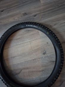 Downhill  tyre 27.5x2.4