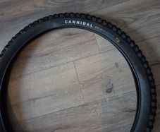 Downhill  tyre 27.5x2.4