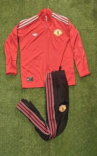 Man United Retro Tracksuit