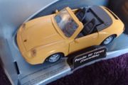 PORSCHE 911 Carrera model car