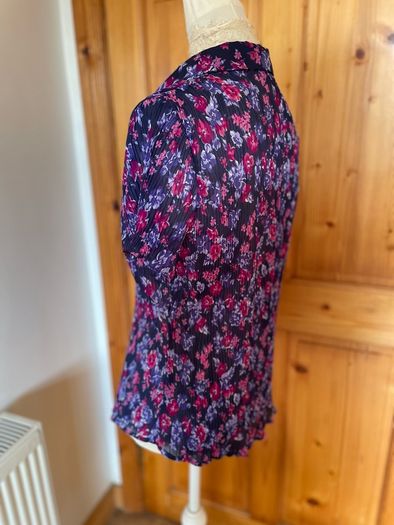 Debenhams blouse size 16 New without tags