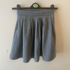 Lily & Dan grey skirt (new) age 9-10