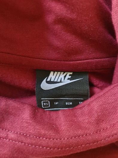 nike icon funnel neck hoodie size xs burgundy in excellent condition