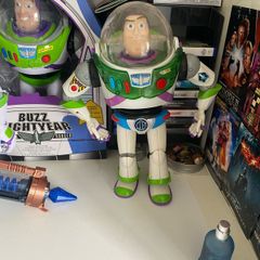 Turbo glo buzz lightyear French
