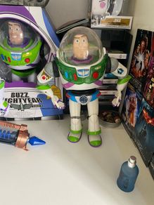 Turbo glo buzz lightyear glow in the dark utility belt