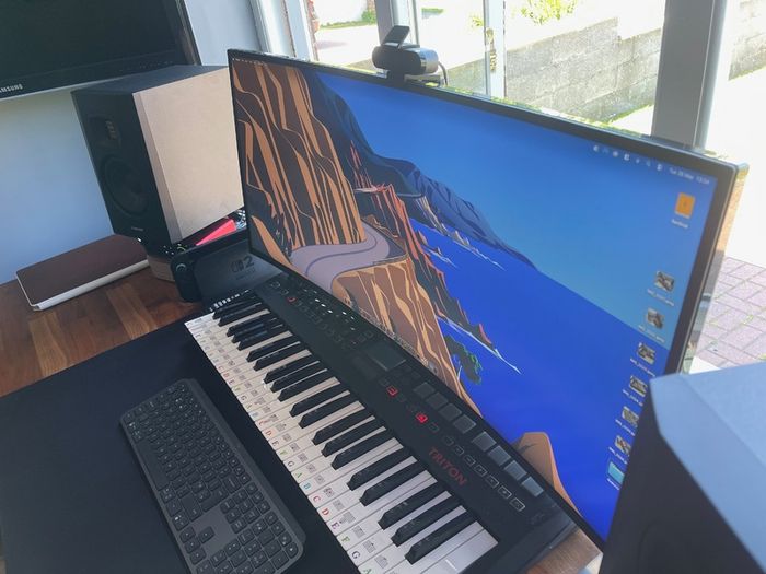 LG UltraGear 38 Ultrawide Gaming Monitor + Ergotron LX Monitor Arm