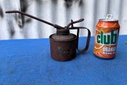 Vintage oil can