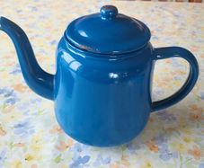 enamel teapot