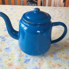 enamel teapot