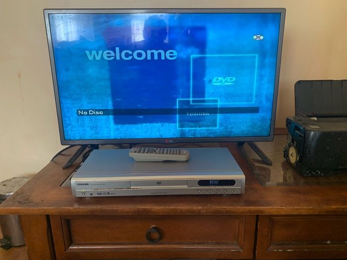 DVD Player with remote