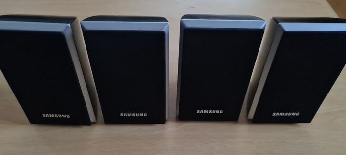 Samsung surround speakers