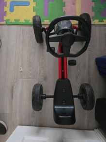 Kids pedal go kart