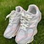 New Balance 9060 Grey Matter / Pink Haze Excellent Condition Image 6