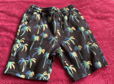 Shorts age 9/10
