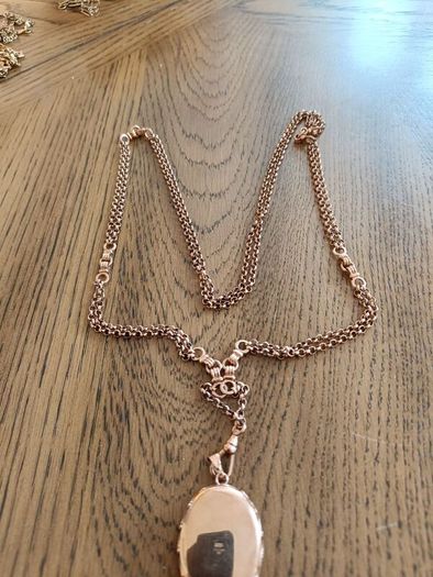 for sale Anker chain and locket