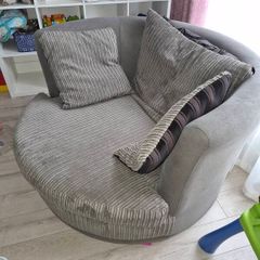 swivel chair
