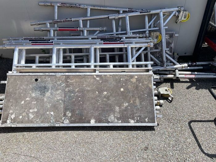 Mi tower scaffolding for sale