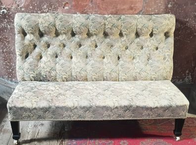 Victorian antique Settee