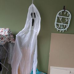 ghost decoration
