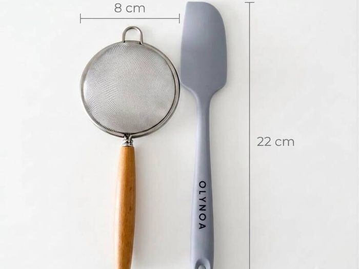 Gray Silicone Spatula & Fine Mesh Strainer Set