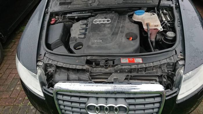 Audi a6 C6 2.0tdi CAG 136bhp 6 speed manual Face Lift Model. breaking factory xenon led headlamps / headlights all parts