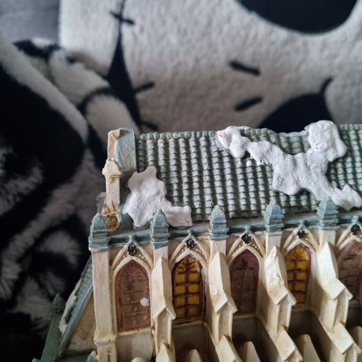 Christmas village cathedral Vintage Y2K plug in