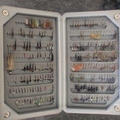 600 Flies in 8 fly boxes