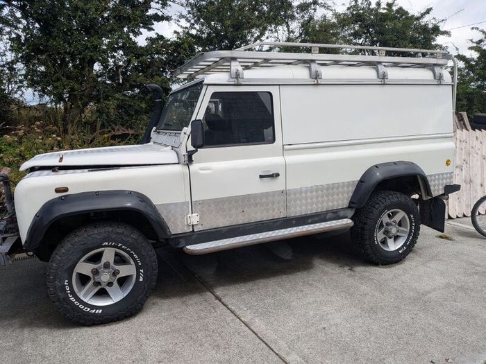 defender 110