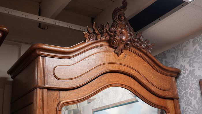 Grand Palais_Antique French Single-Door Armoire