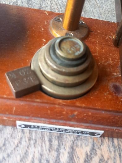Weighing scales from Enniskerry post office, D18 post 10e