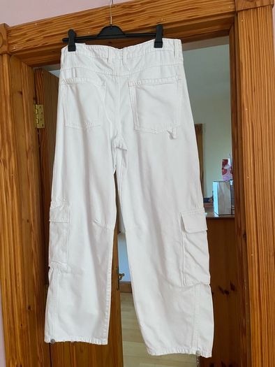 SALE Fab Zara Mid Rise White Multi Pocket Wide Leg Cargo Trousers  Size 42 UK 14