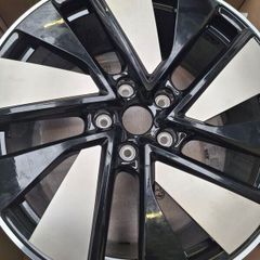 Audi Rs Gt etron Alloys
